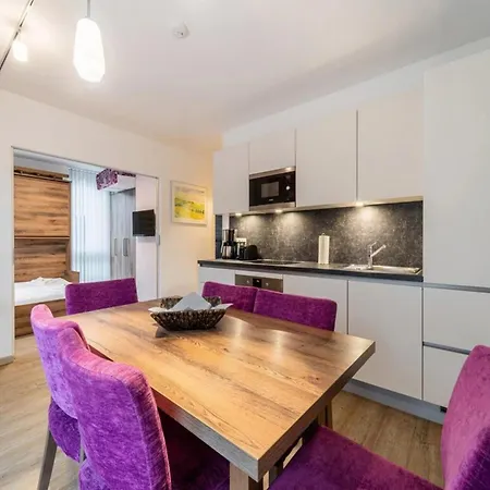 Slunce アパート *