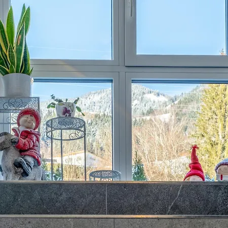 Slunce フッシュ・アン・デア・グロースグロックナーシュトラーセ